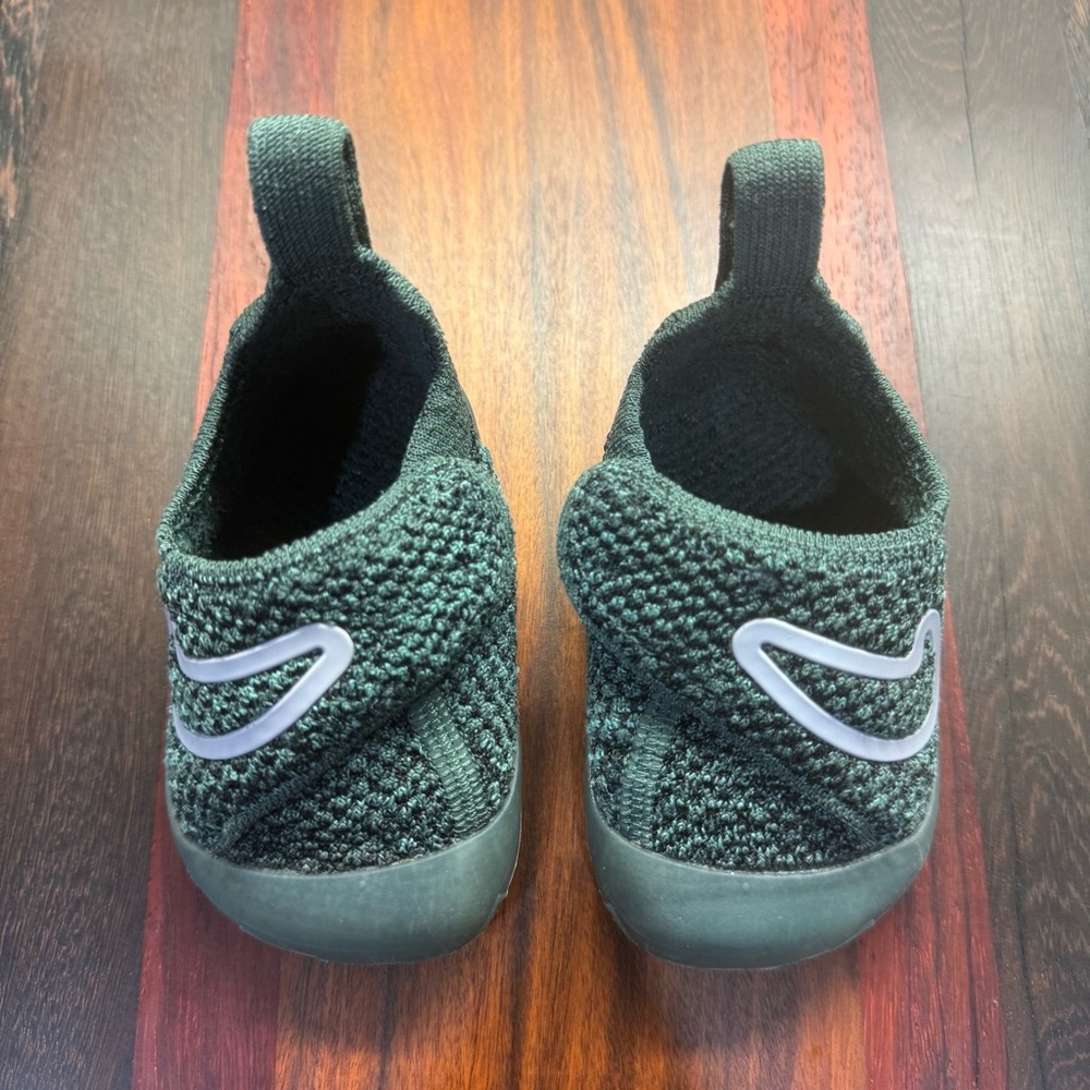 Gently Used Nike Swoosh 1 Baby/Toddler Shoes Size 3C in Green
